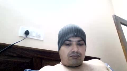 Cool Breeze09 online show from February 5, 11:47 am