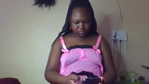 coolgirl001 online show from September 22, 7:45 am