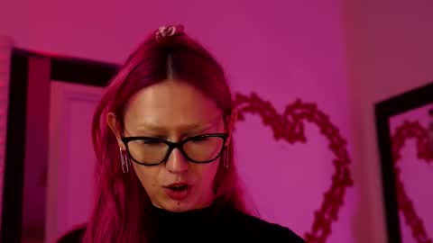 Ginger The Cringer online show from November 16, 9:44 am