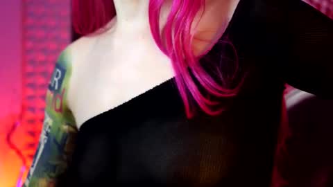 Ginger The Cringer online show from February 7, 10:29 am