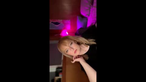 CoraBunny online show from January 23, 1:19 am