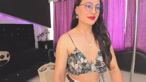 Coral  online show from February 19, 1:32 pm