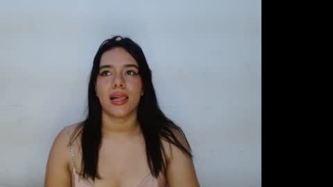 coralmonroe online show from July 21, 9:28 pm