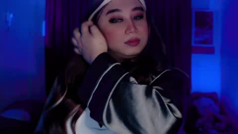 corefinder_xx online show from April 8, 5:43 am