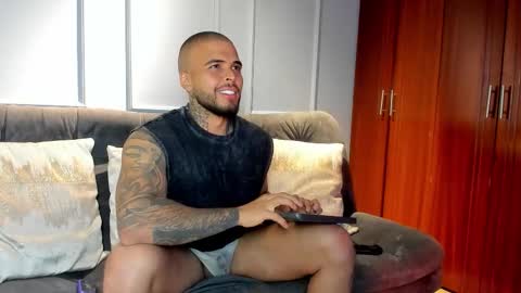 DaveMonsalve online show from October 2, 3:11 pm