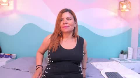 corina_taylor12 online show from April 29, 5:30 pm