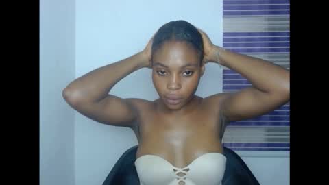 Snapshot of cornxcunt chatting on October 19, 5:39 pm cornxcunt online show from October 19, 5:39 pm