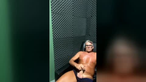 Coroa Misterioso online show from January 8, 1:22 am