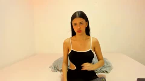 Andri online show from November 10, 6:54 pm