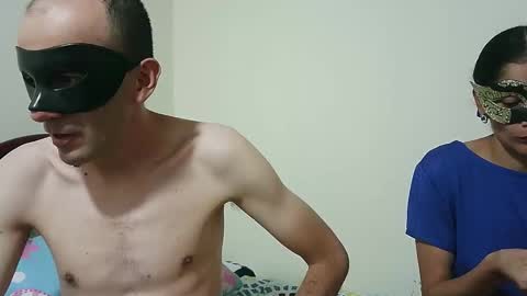 couple_hot86 online show from October 14, 3:37 pm