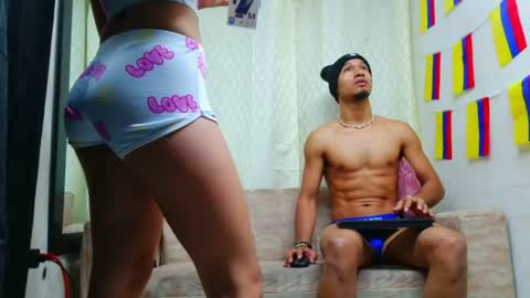 couple_hot_xxxz online show from July 4, 8:07 am