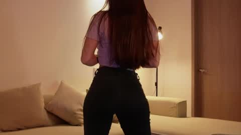 Kay online show from April 11, 10:08 am