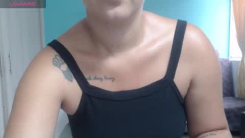  ALEJANDRO Y EMILY  online show from January 6, 1:04 pm