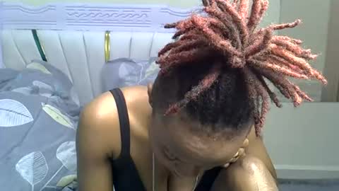 cozycouplevibes online show from June 19, 3:12 am