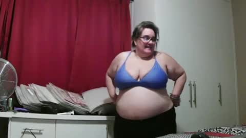 Snapshot of craftgirl2 chatting on October 6, 4:36 pm Craftgirl online show from October 6, 4:36 pm