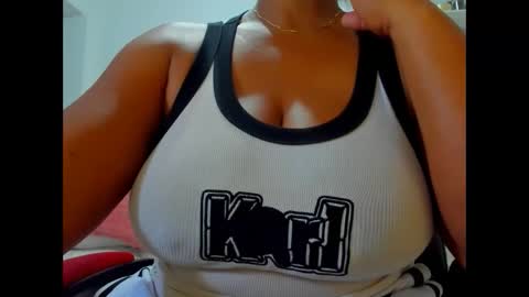 crapicorniohot3o online show from March 30, 4:29 pm