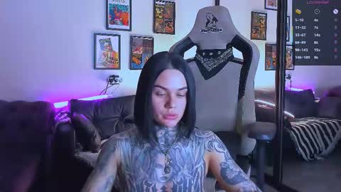    online show from November 29, 7:21 pm