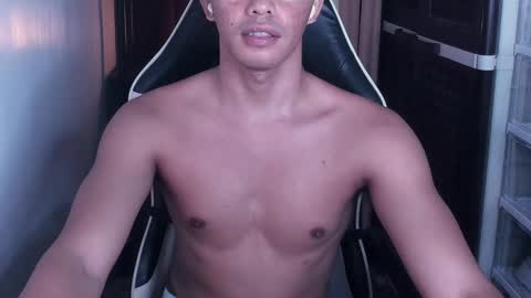 Snapshot of crazyasiancum chatting on February 10, 4:47 pm Zion online show from February 10, 4:47 pm