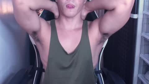 Snapshot of crazyasiancum chatting on February 14, 11:10 am Zion online show from February 14, 11:10 am