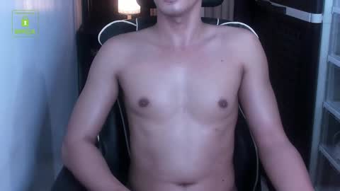 Snapshot of crazyasiancum chatting on September 17, 10:08 am Zion online show from September 17, 10:08 am