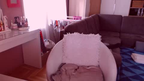 Snapshot of crazydollelf chatting on February 4, 11:16 am Camille online show from February 4, 11:16 am