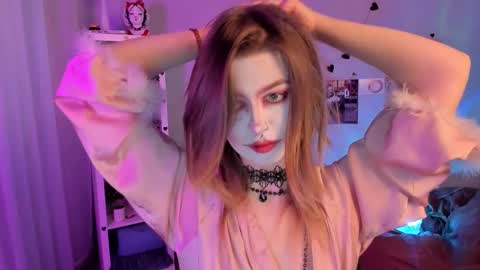 Alice online show from February 14, 2:53 pm