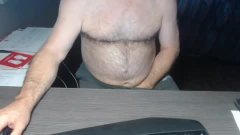 Creamormilk online show from November 10, 1:25 pm