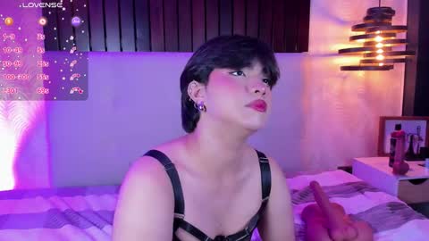 Snapshot of creamy_angelo chatting on October 19, 10:36 pm creamy_angelo online show from October 19, 10:36 pm
