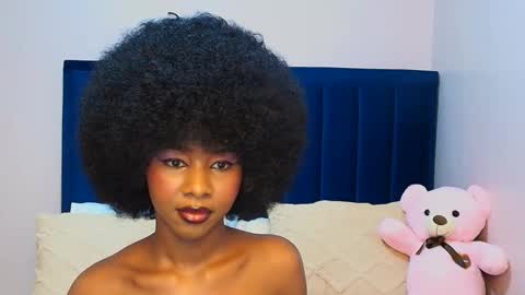 queen online show from April 12, 7:07 pm