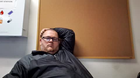 The hopeless romantic online show from January 26, 4:41 am