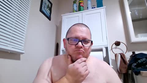 The hopeless romantic online show from January 23, 8:15 am