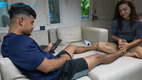 Snapshot of crimson_heart chatting on October 12, 5:15 pm Crimson heart online show from October 12, 5:15 pm