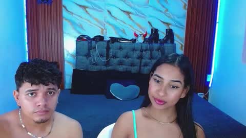 CRISANDMERY online show from January 8, 3:34 am