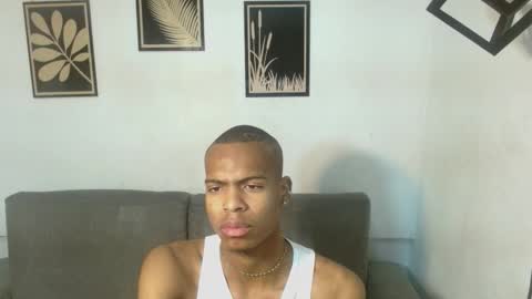 criss_zuri online show from October 1, 11:31 am