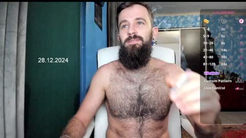 Criss online show from December 28, 3:26 pm