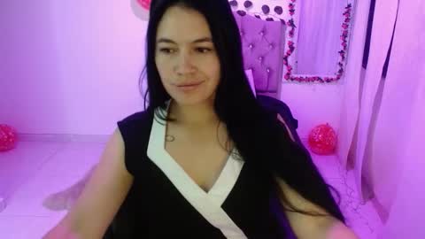 Snapshot of cristal1609 chatting on September 23, 1:38 pm cristal1609 online show from September 23, 1:38 pm