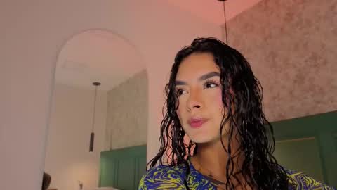 Cristal  online show from October 16, 1:11 pm