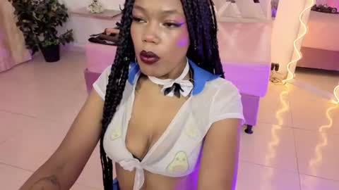 Crystalbroke  online show from July 18, 8:33 pm