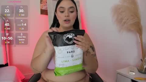 Cristal Cute  online show from January 7, 11:37 am