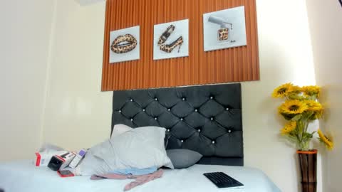 cristale69 online show from September 24, 4:19 am