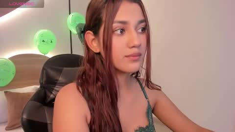 C R I S T I N online show from March 17, 7:41 pm