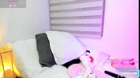 Cristina Laurent online show from November 8, 12:24 am