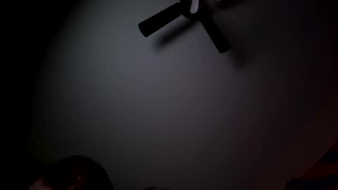 Critter2999LuvsFeet online show from January 17, 9:41 am