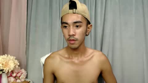 crocodale online show from March 27, 4:19 pm