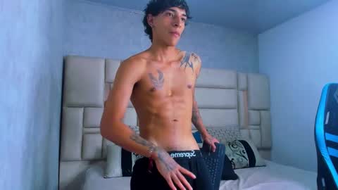 Croy online show from March 5, 3:32 pm