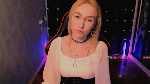 crybambi online show from February 26, 10:18 am