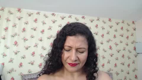 Milf Latina online show from May 7, 2:13 pm