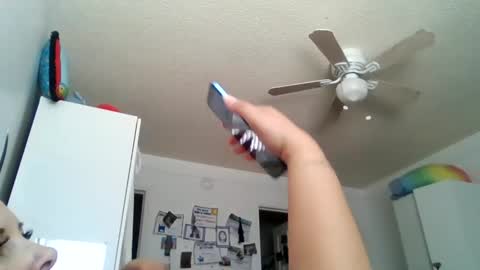 Snapshot of crystalbarbie214 chatting on October 27, 6:19 pm crystalbarbie214 online show from October 27, 6:19 pm