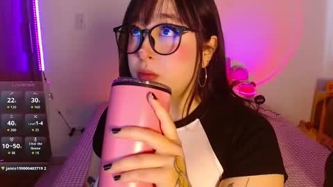 Olivia  online show from February 25, 12:42 pm