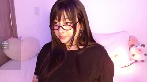 Olivia  online show from December 2, 11:47 pm